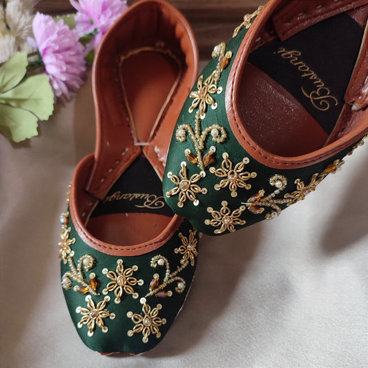 Bustangi - Green Zinnia Women Khussa E014