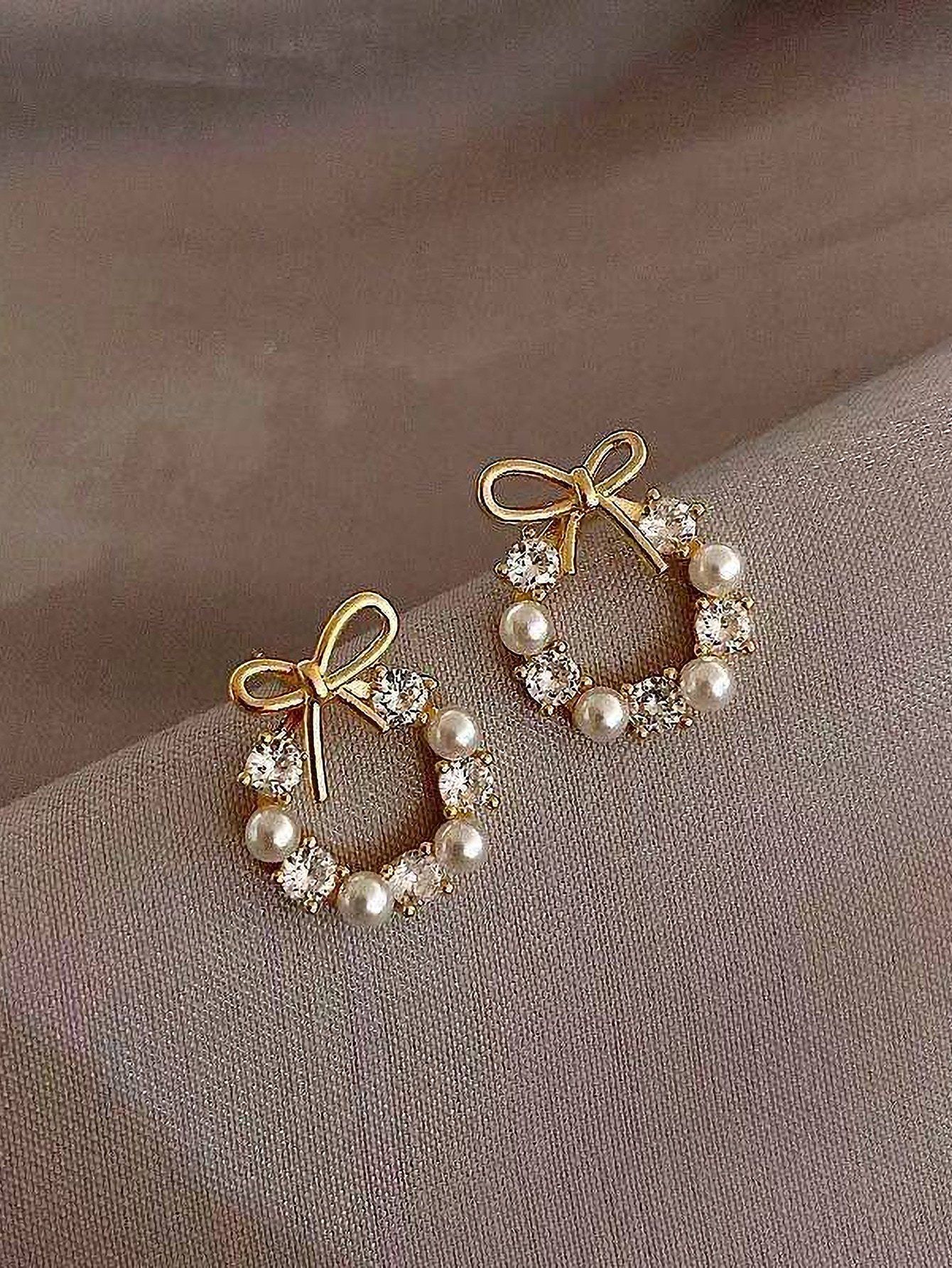 Bustangi - Shein- Rhinestone & Bow Detail Earrings