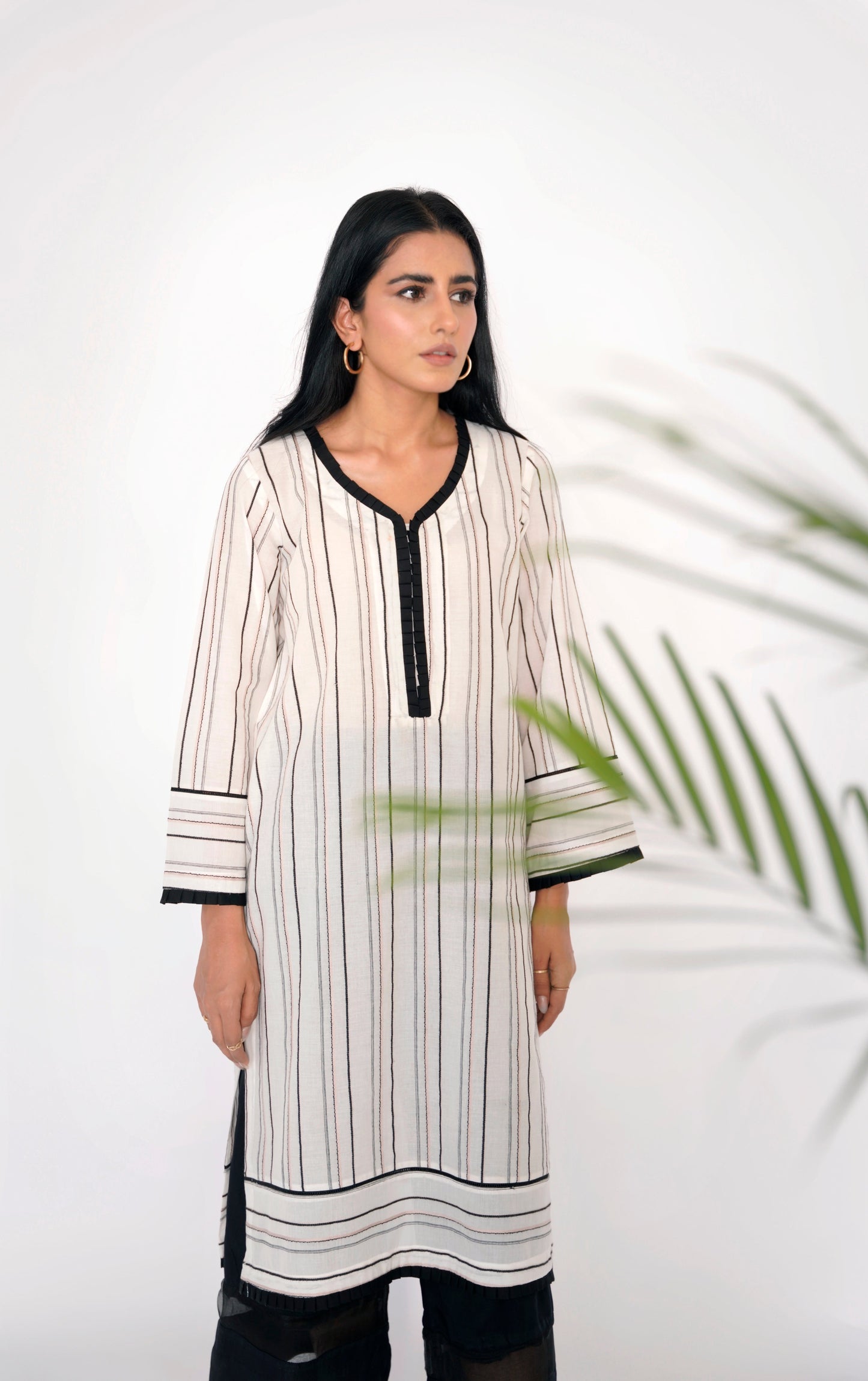 Ayesha Naveed - Clay