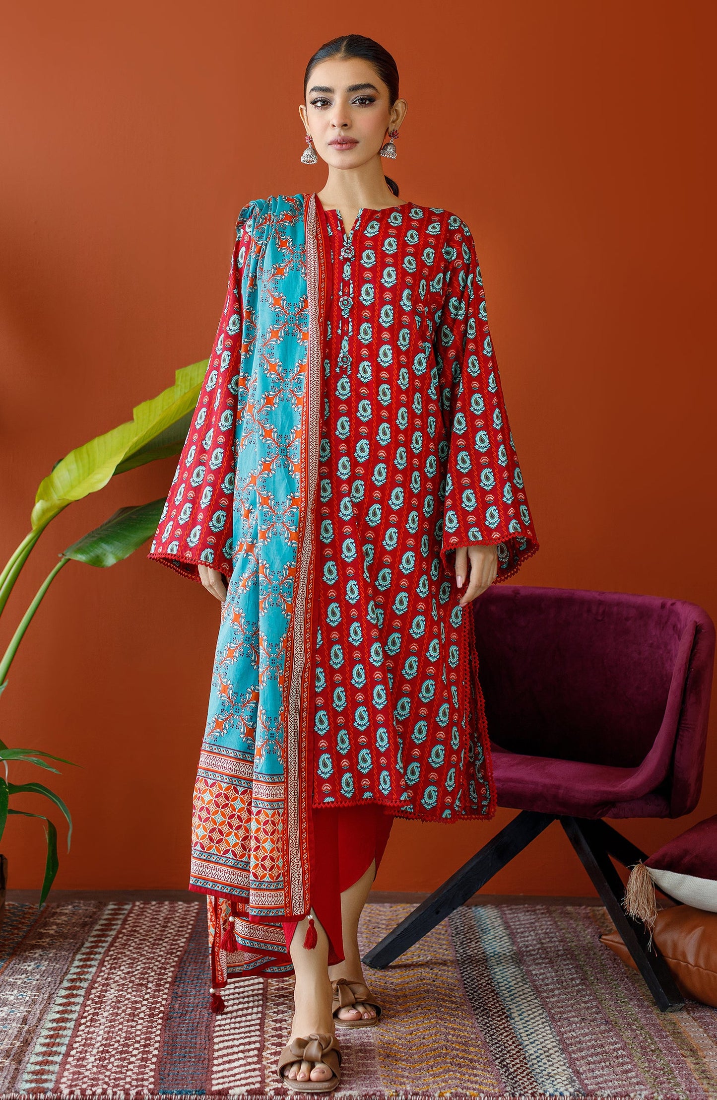 Orient - Unstitched 3 Piece Printed Cambric Shirt , Cambric Pant and Lawn Dupatta