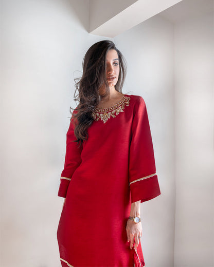 Ayesha Naveed - Carmine