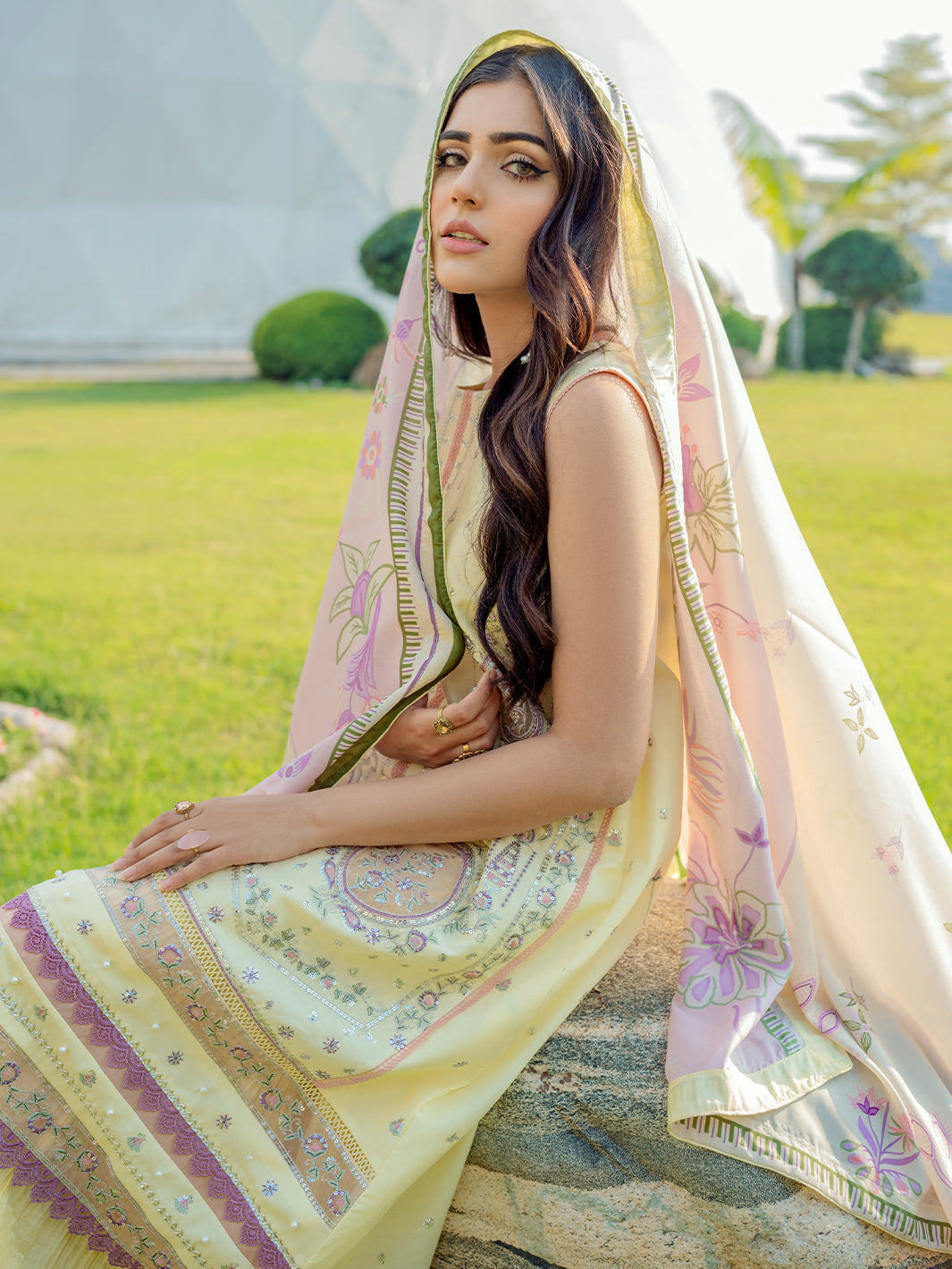 Binilyas - 1812 - B | Three Piece Unstitch