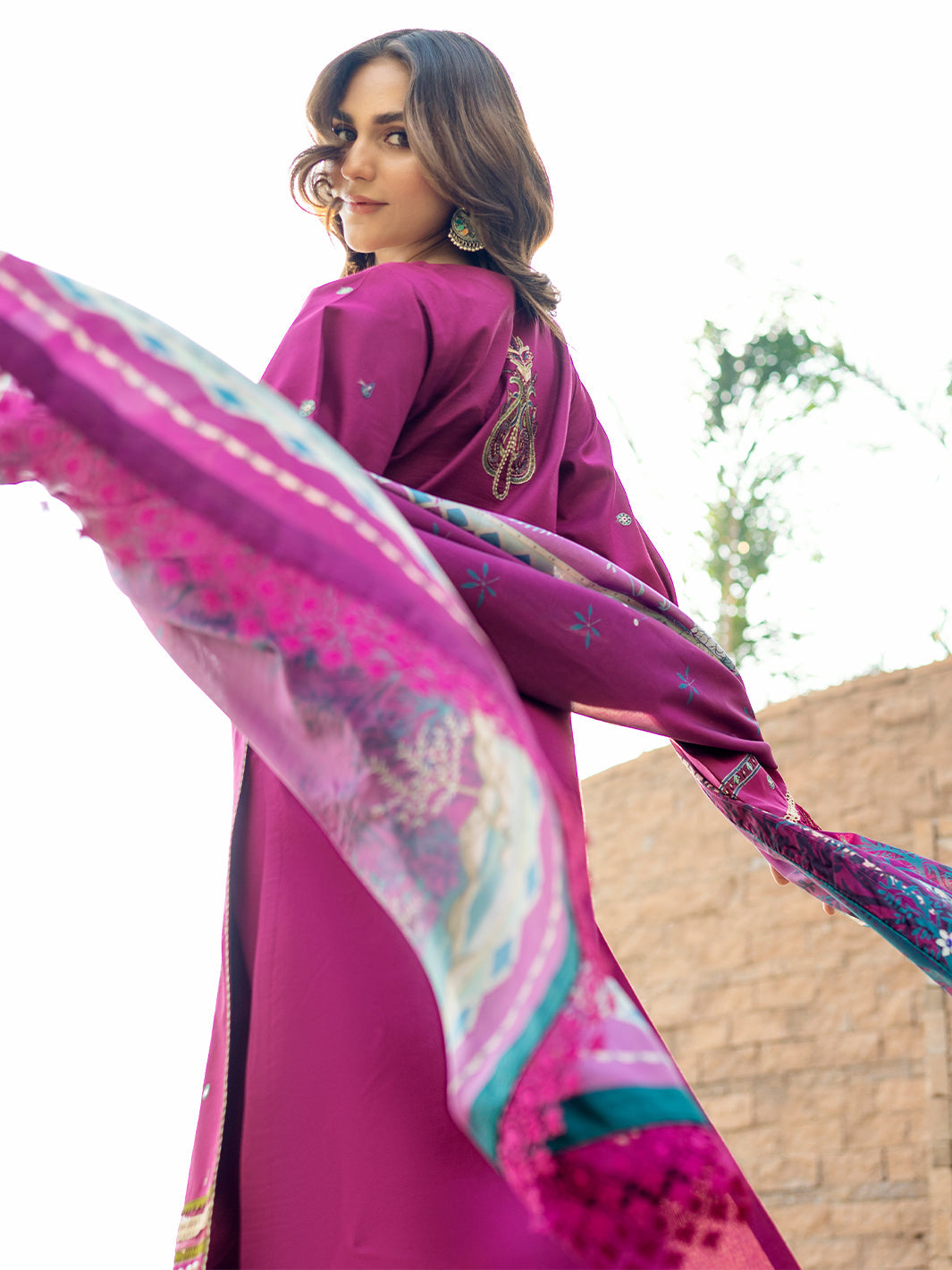 Binilyas - 1816 - B | Three Piece Unstitch