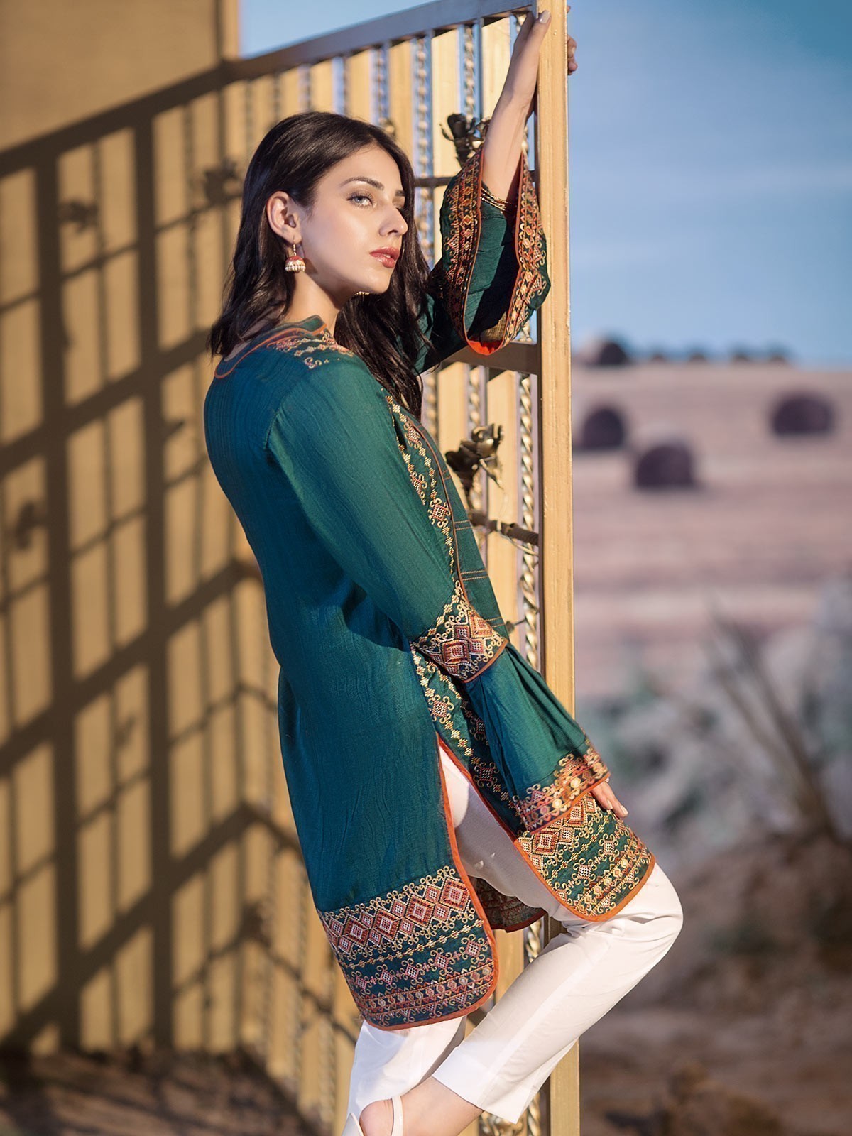 Edenrobe - Pret 1Pc Embroidered Jacquard Shirt - ELTKE18-66343