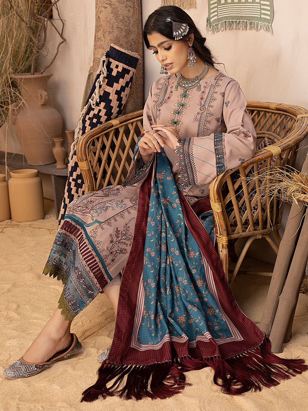Binilyas - 1902 - A | 3 PC KARANDI UNSTITCH