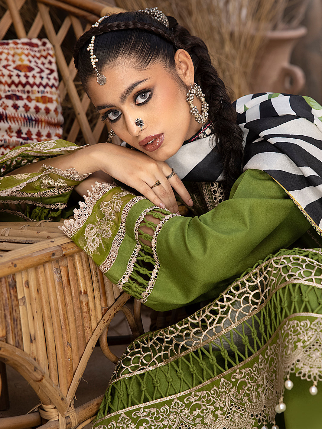 Binilyas - 1907 - B | 3 PC KARANDI UNSTITCH