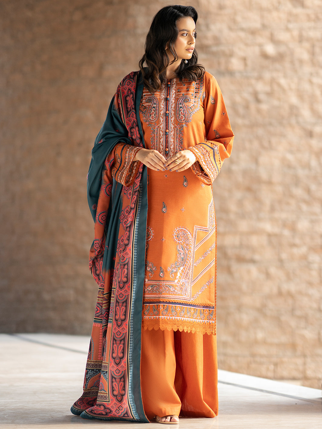 Binilyas - 1913 - B | 3 PC Khaddar Unstitched