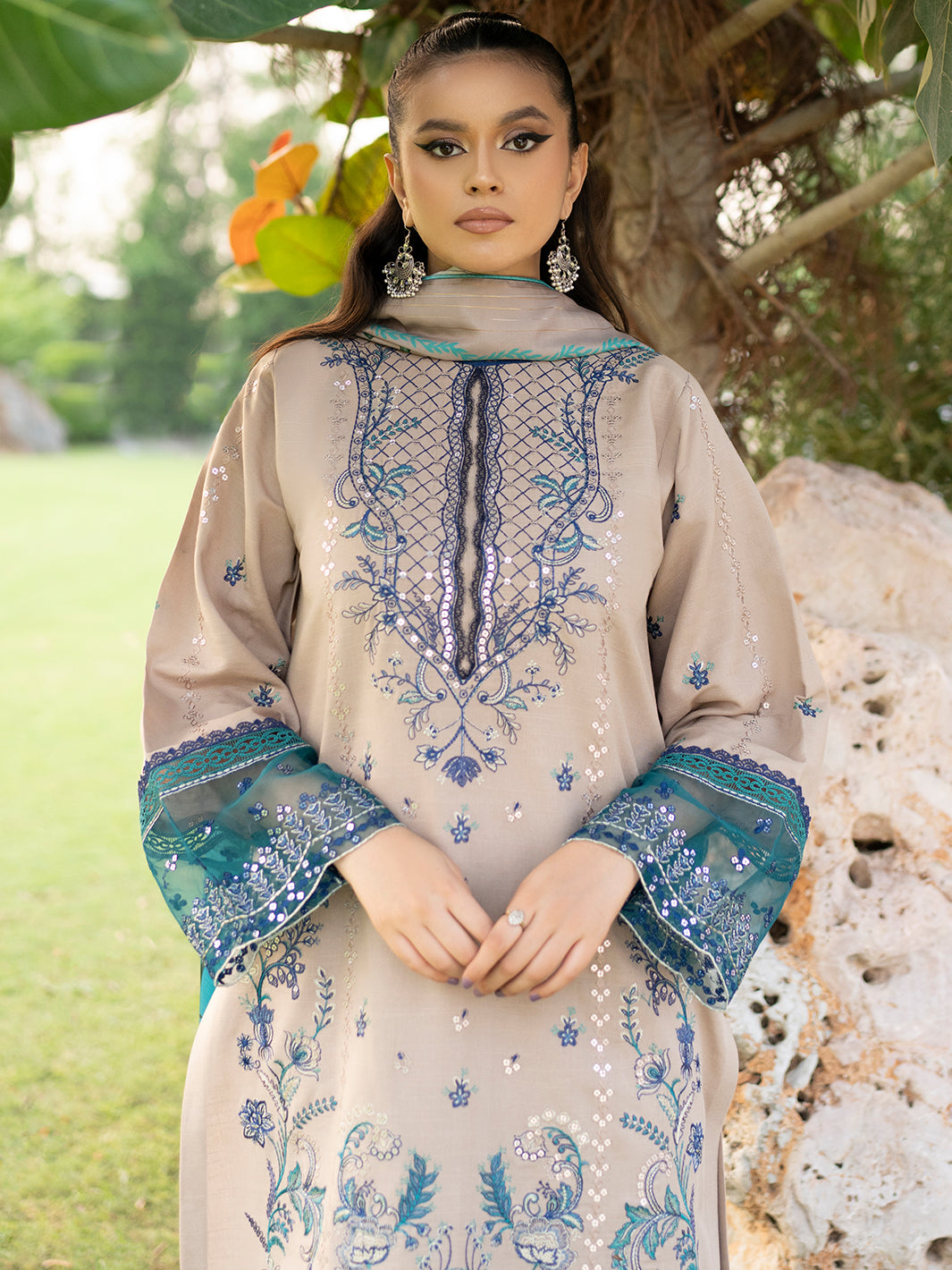 Binilyas - 1916 - B | 3 PC Khaddar Unstitched