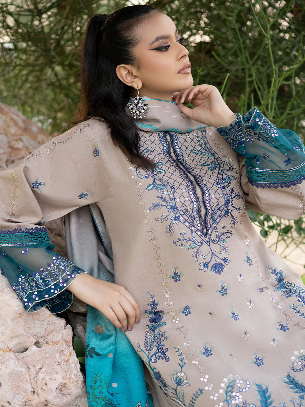 Binilyas - 1916 - B | 3 PC Khaddar Unstitched