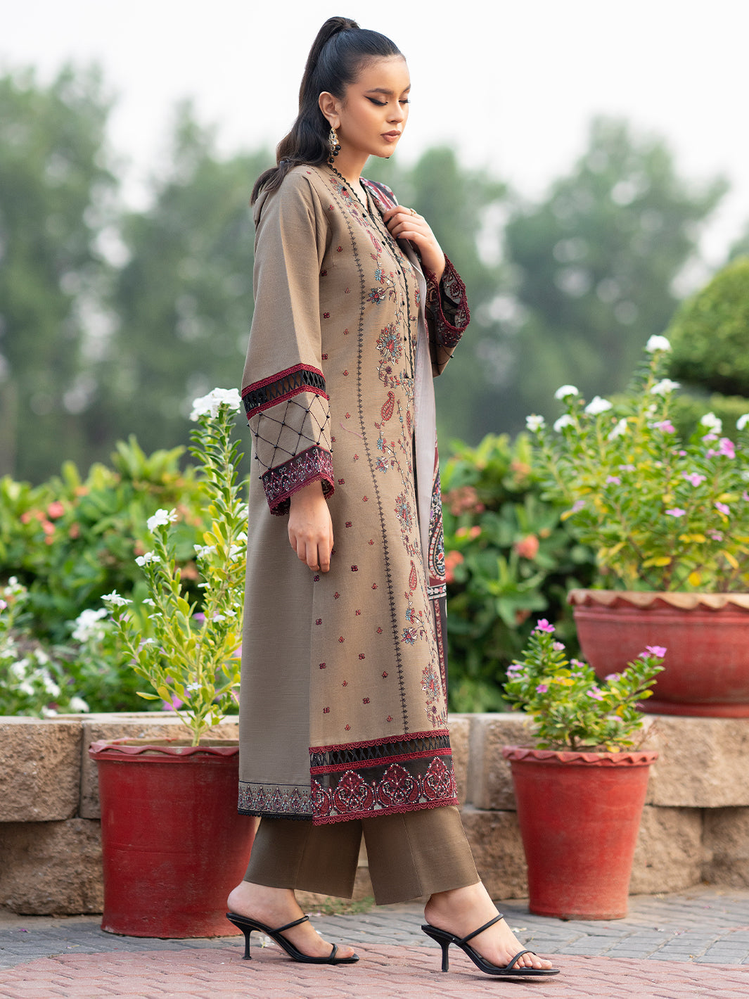 Binilyas - 1917 - A | 3 PC Khaddar Unstitched