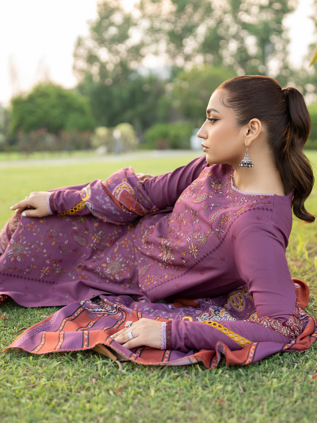 Binilyas - 1917 - B | 3 PC Khaddar Unstitched