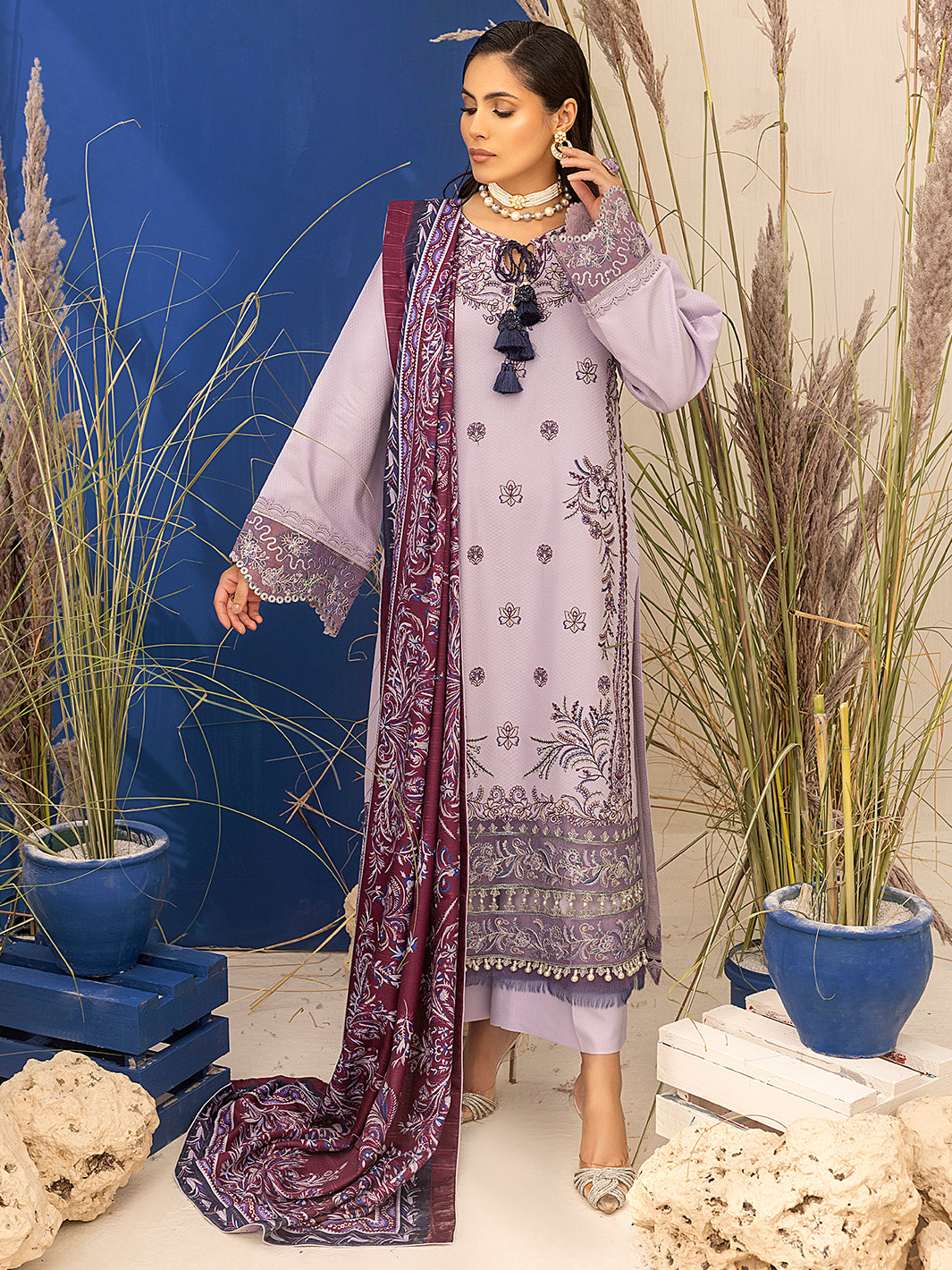 Binilyas - 1933 - B | 3 Piece Unstitched