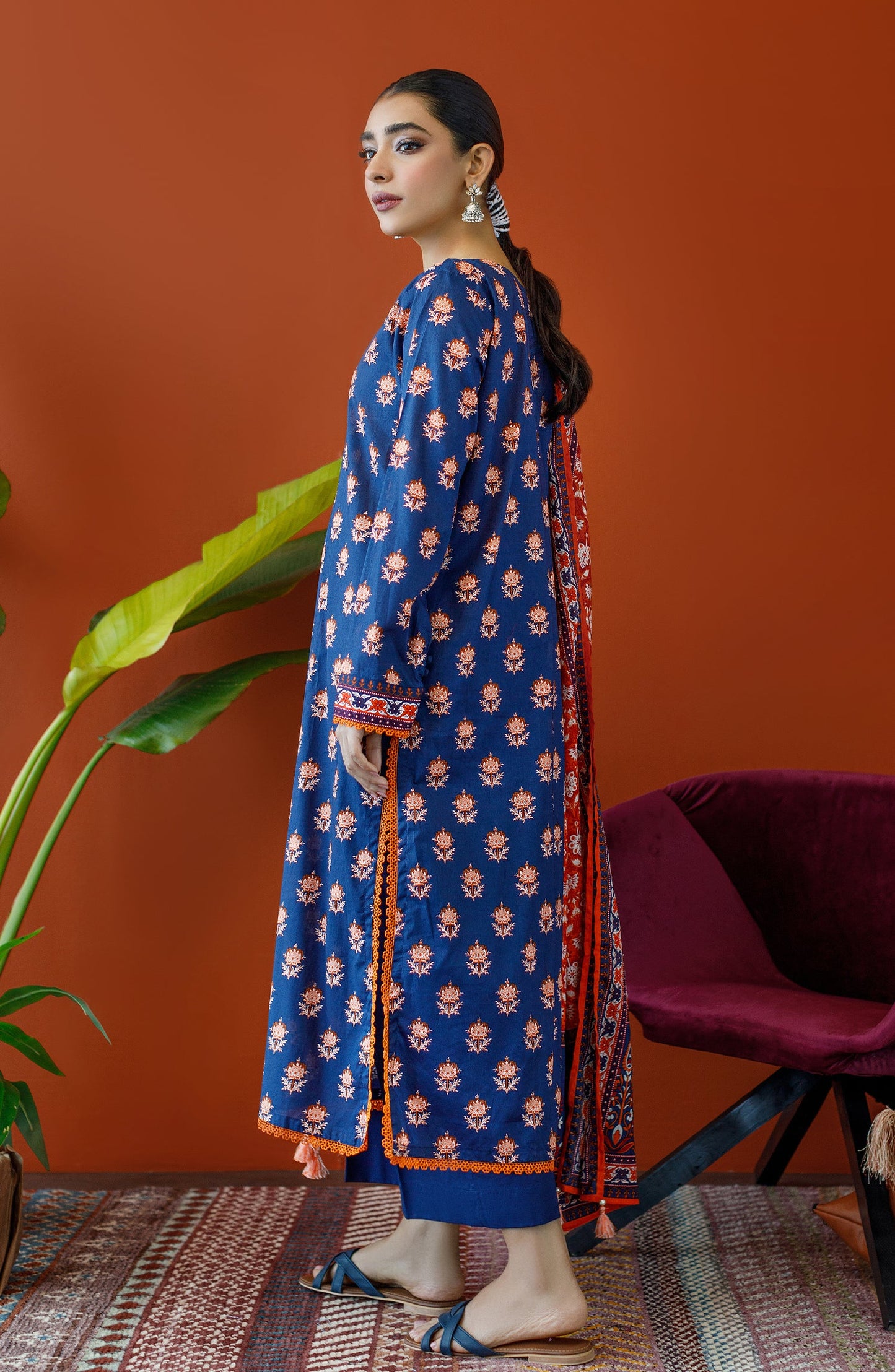 Orient - Unstitched 3 Piece Printed Cambric Shirt , Cambric Pant and Lawn Dupatta