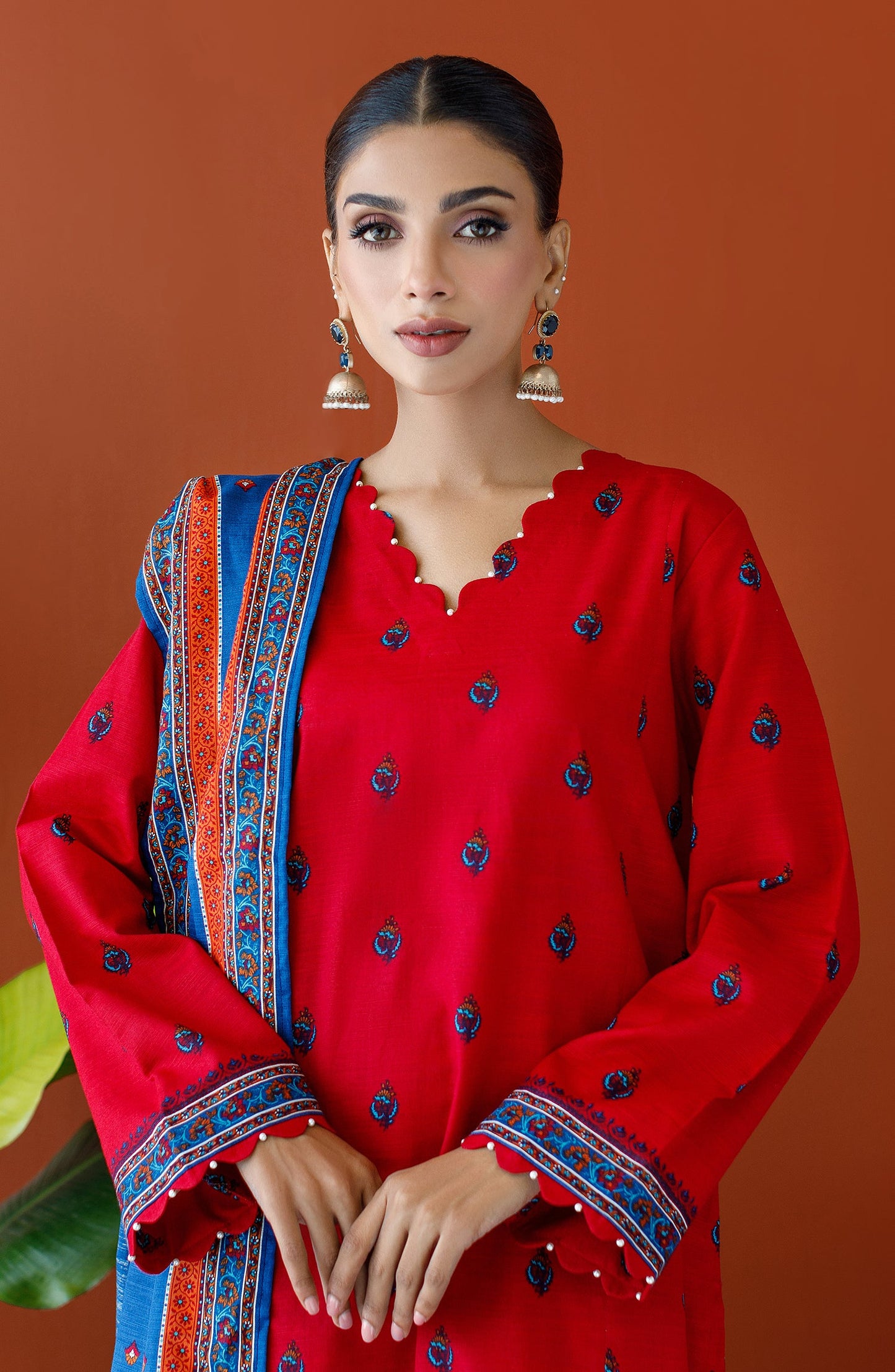 Orient - Stitched 3 Piece Printed Khaddar Shirt , Khaddar Pant and Khaddar Dupatta
