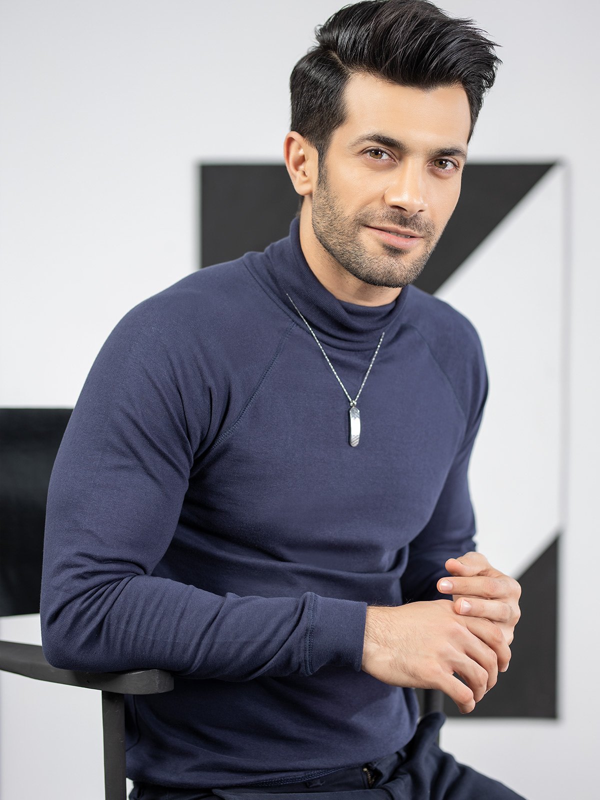 Edenrobe - Men's Navy Blue SweatShirt - EMTSS19-049