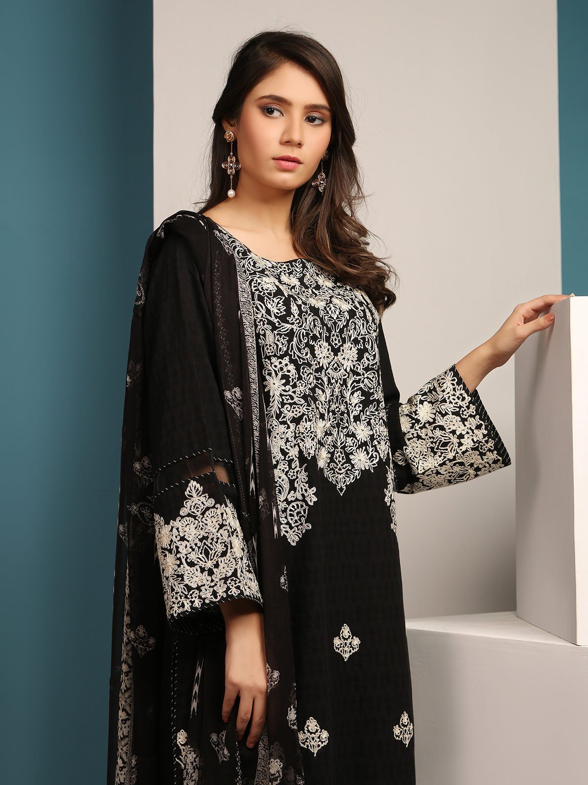 Edenrobe - Pret 2Pc Embroidered Cotton Shirt Dupatta - ELTKE19-67038 (2PC-D)