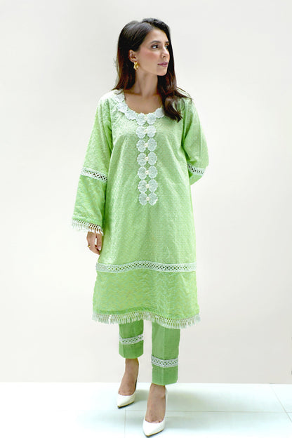 Ayesha Naveed - Pistachio