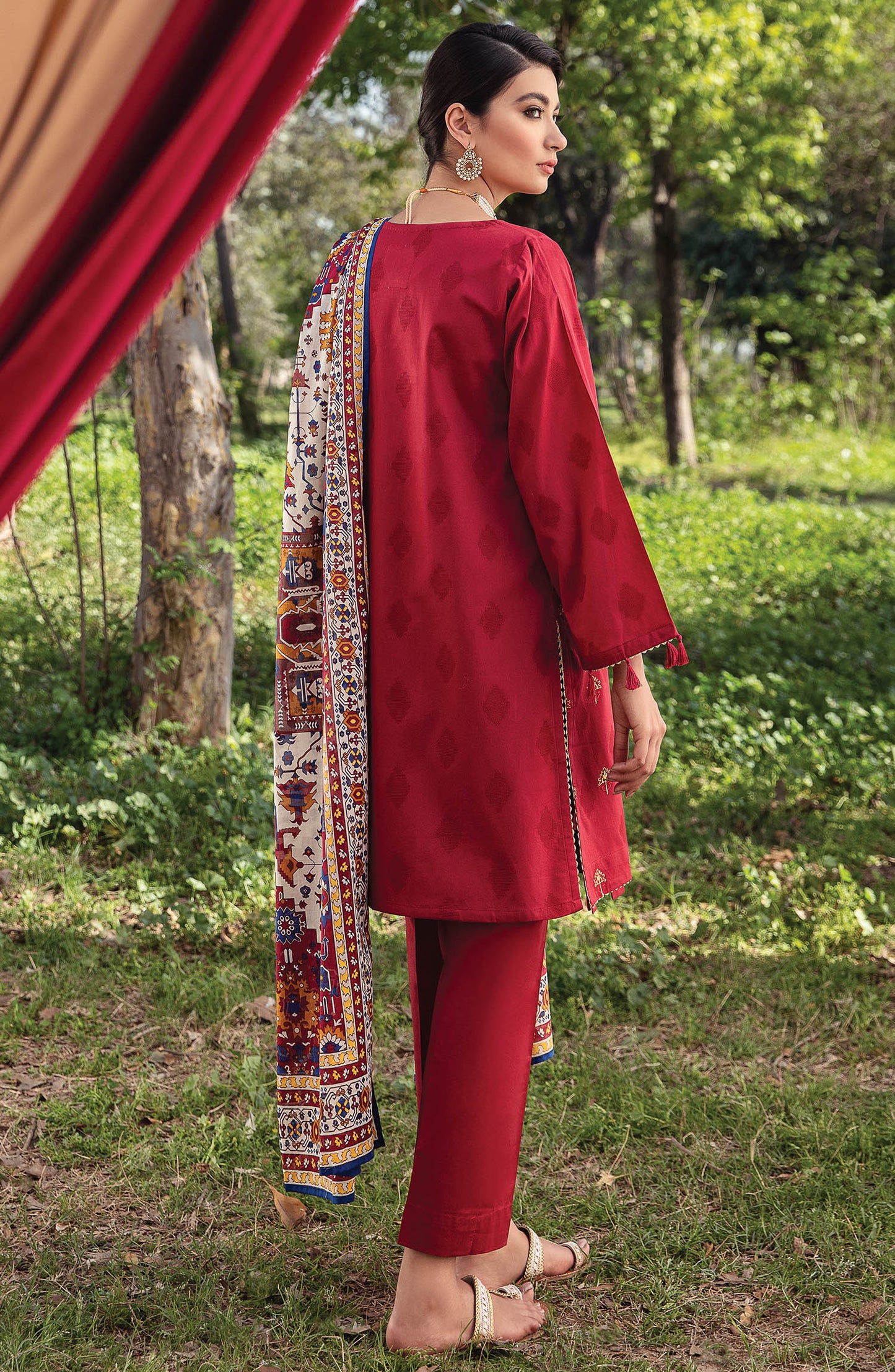 Orient - Unstitched 3 Piece Embroidered Jacquard Suit