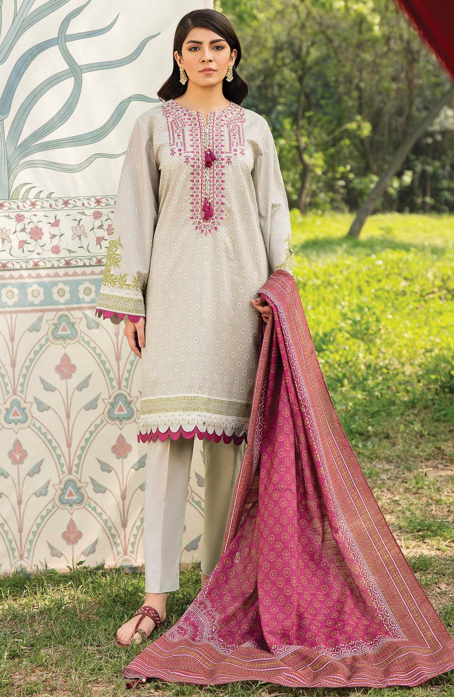 Orient - Unstitched 3 Piece Embroidered Lawn Suit