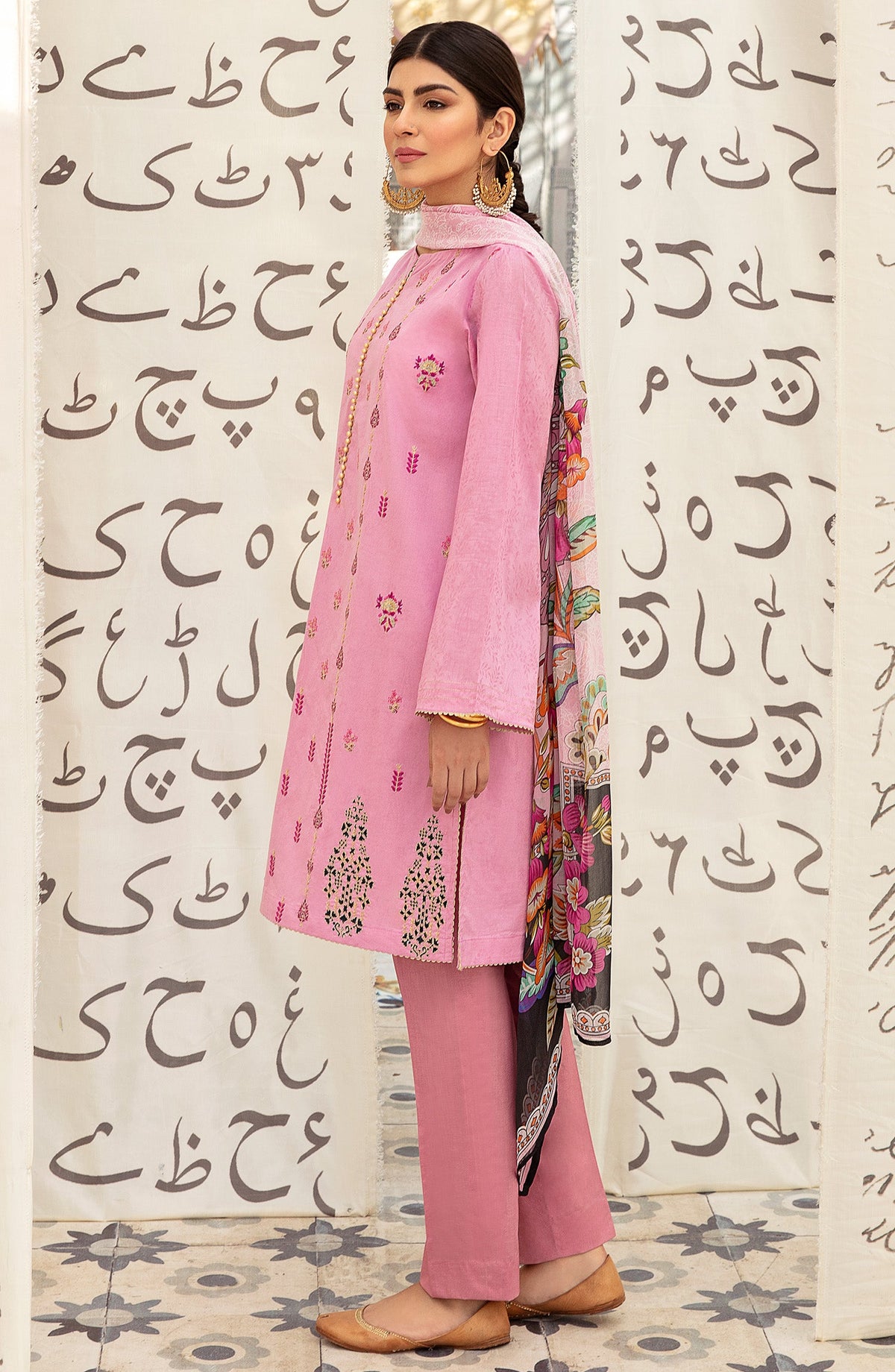 Orient - Unstitched 3 Piece Embroidered Jacquard Suit