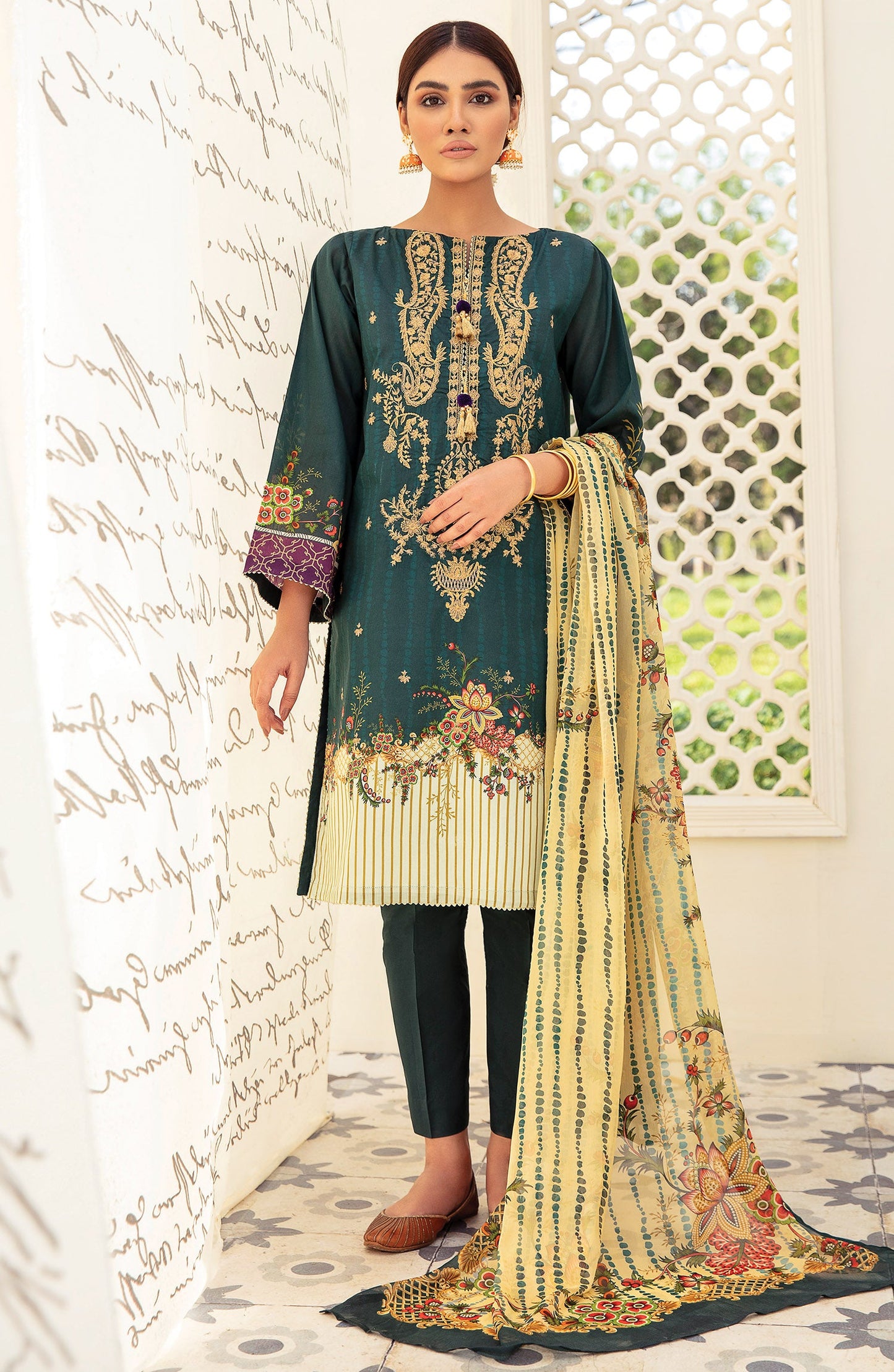 Orient - Unstitched 3 Piece Embroidered Lawn Suit