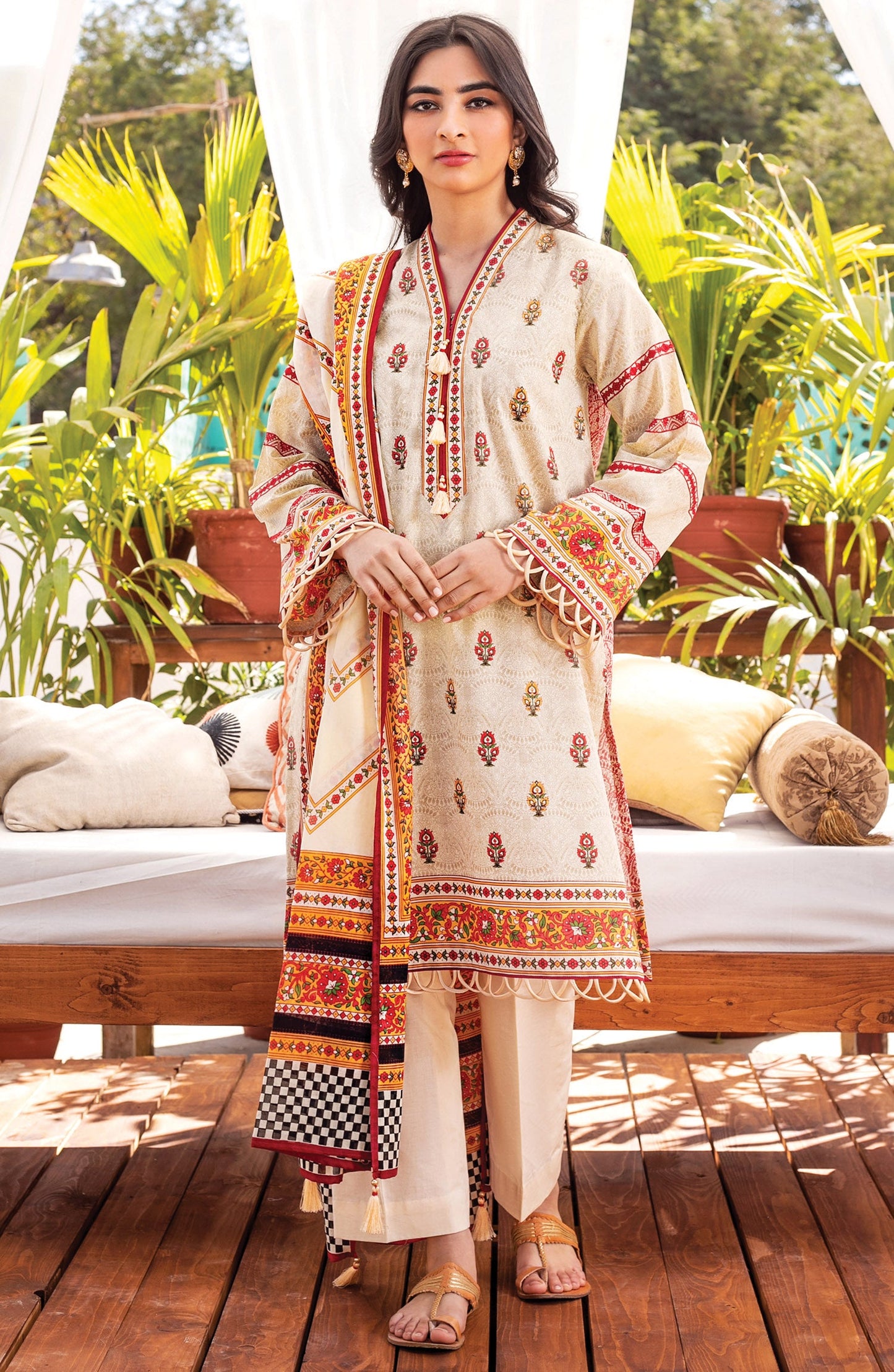 Orient - Unstitched 3 Piece Embroidered Lawn Suit