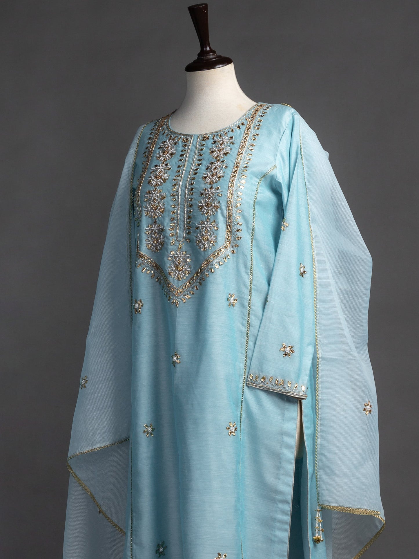Eraj Hussain - Gotta Patti Ferozi - Stitched