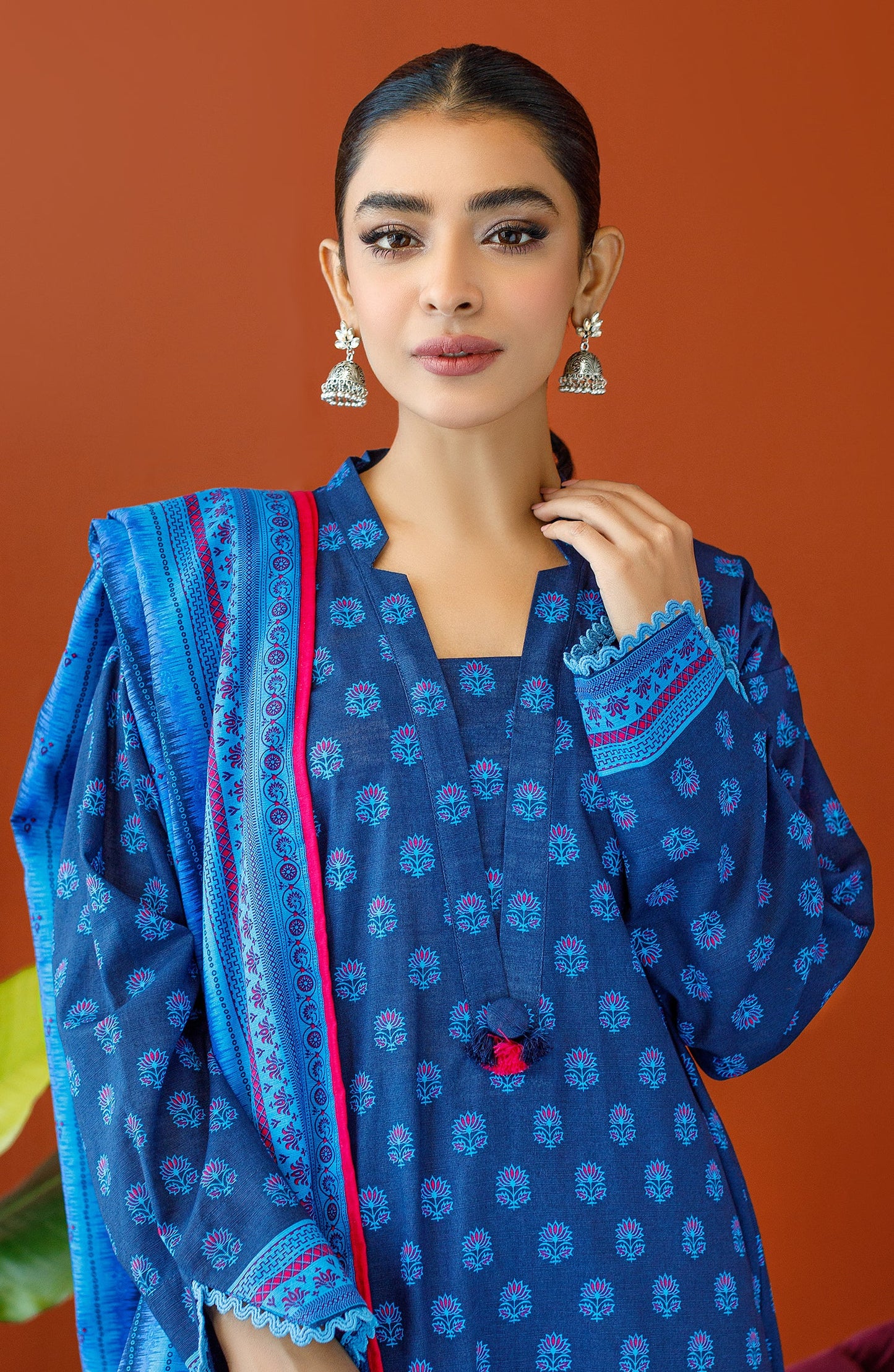 Orient - Stitched 3 Piece Printed Khaddar Shirt , Khaddar Pant and Khaddar Dupatta