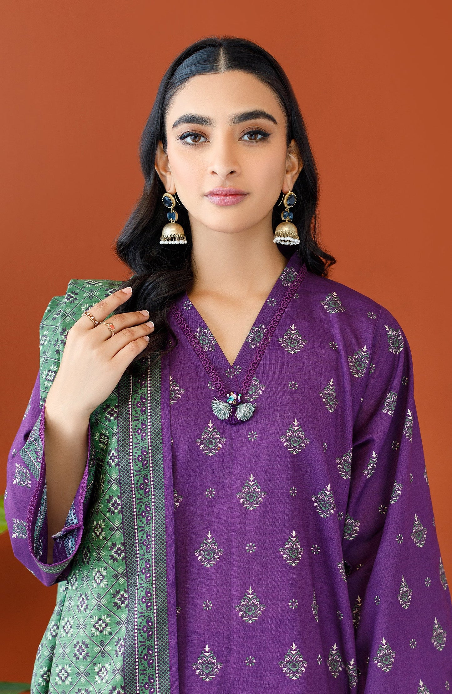Orient - Stitched 3 Piece Printed Khaddar Shirt , Khaddar Pant and Khaddar Dupatta