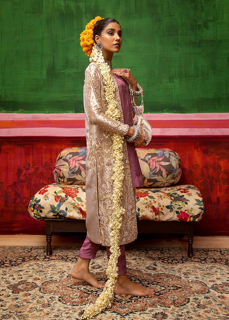 Mahum Asad - TEAL ROSE