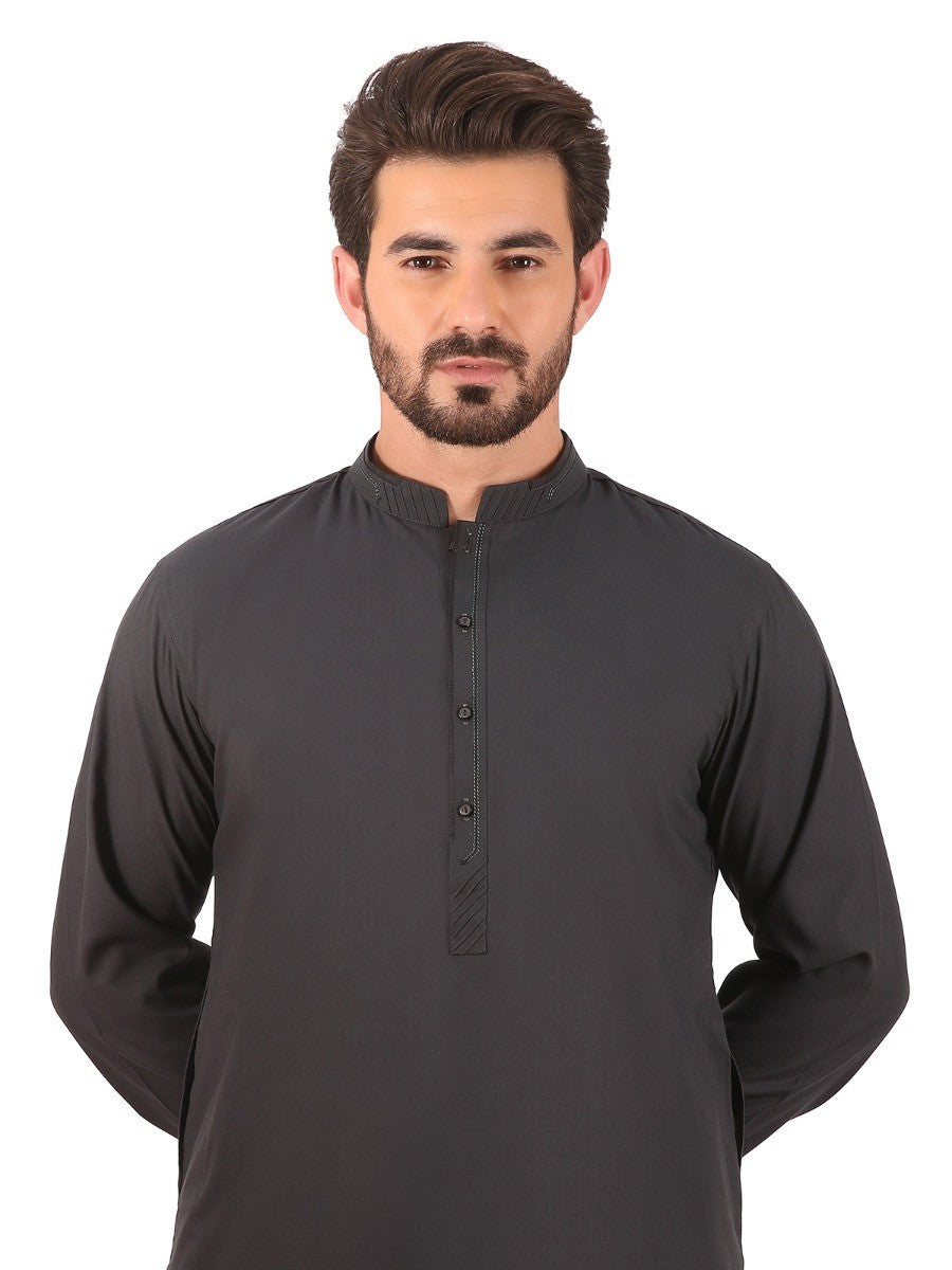 Edenrobe - Men's Bottle Green Swish Collection - EMTSW20S-9859