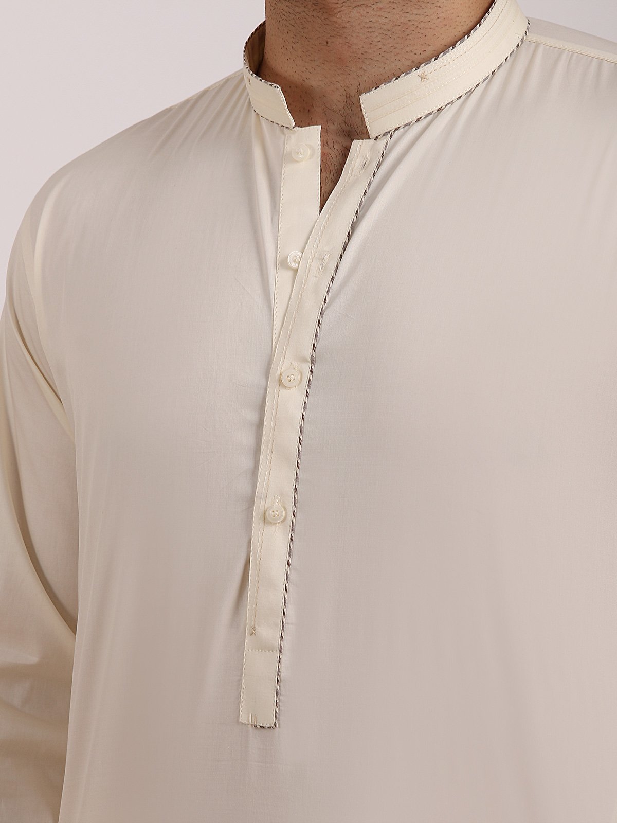 Edenrobe - Men's Cream Swish Collection - EMTSW20S-9883