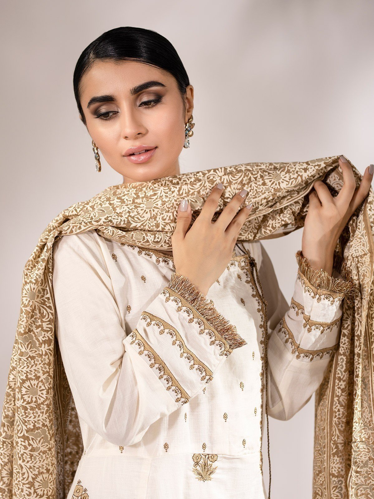 Edenrobe - Pret 2Pc Embroidered Jacquard Shirt Dupatta - EWTKE20-67134 (2PC-D)