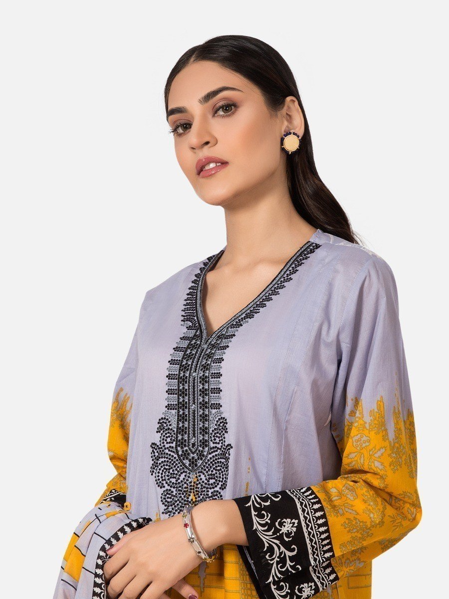 Edenrobe - Pret 3Pc Embroidered Lawn Suit - EWTKE20-67198 (3-PCS)