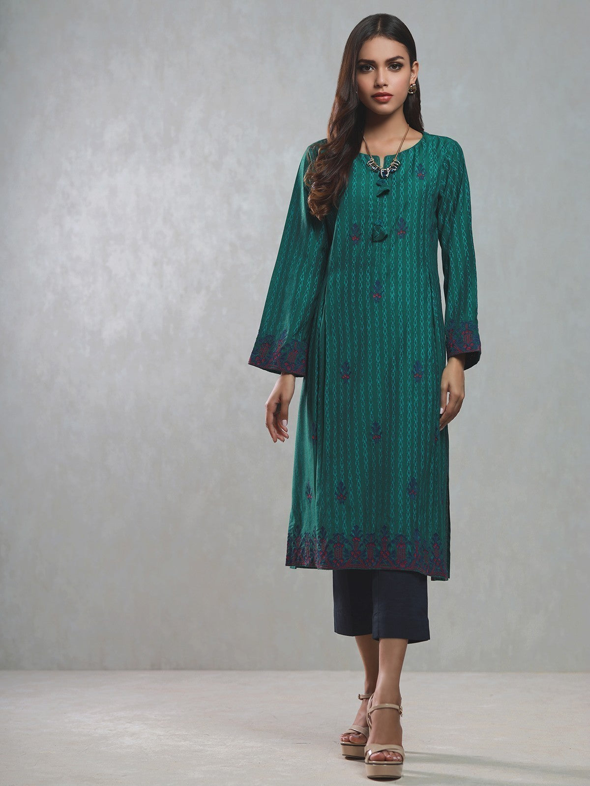 Edenrobe - Pret 1Pc Embroidered Viscose Shirt - EWTKE20-67350