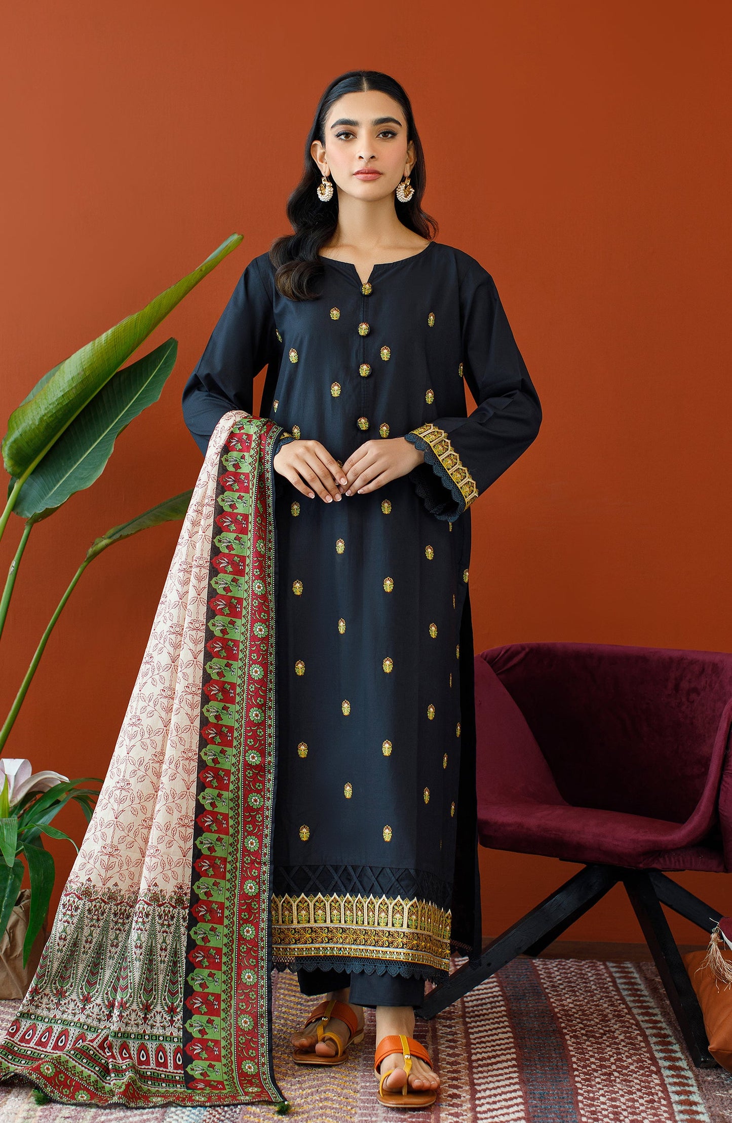 Orient - Unstitched 3 Piece Embroidered Cambric Shirt , Cambric Pant and Lawn Dupatta