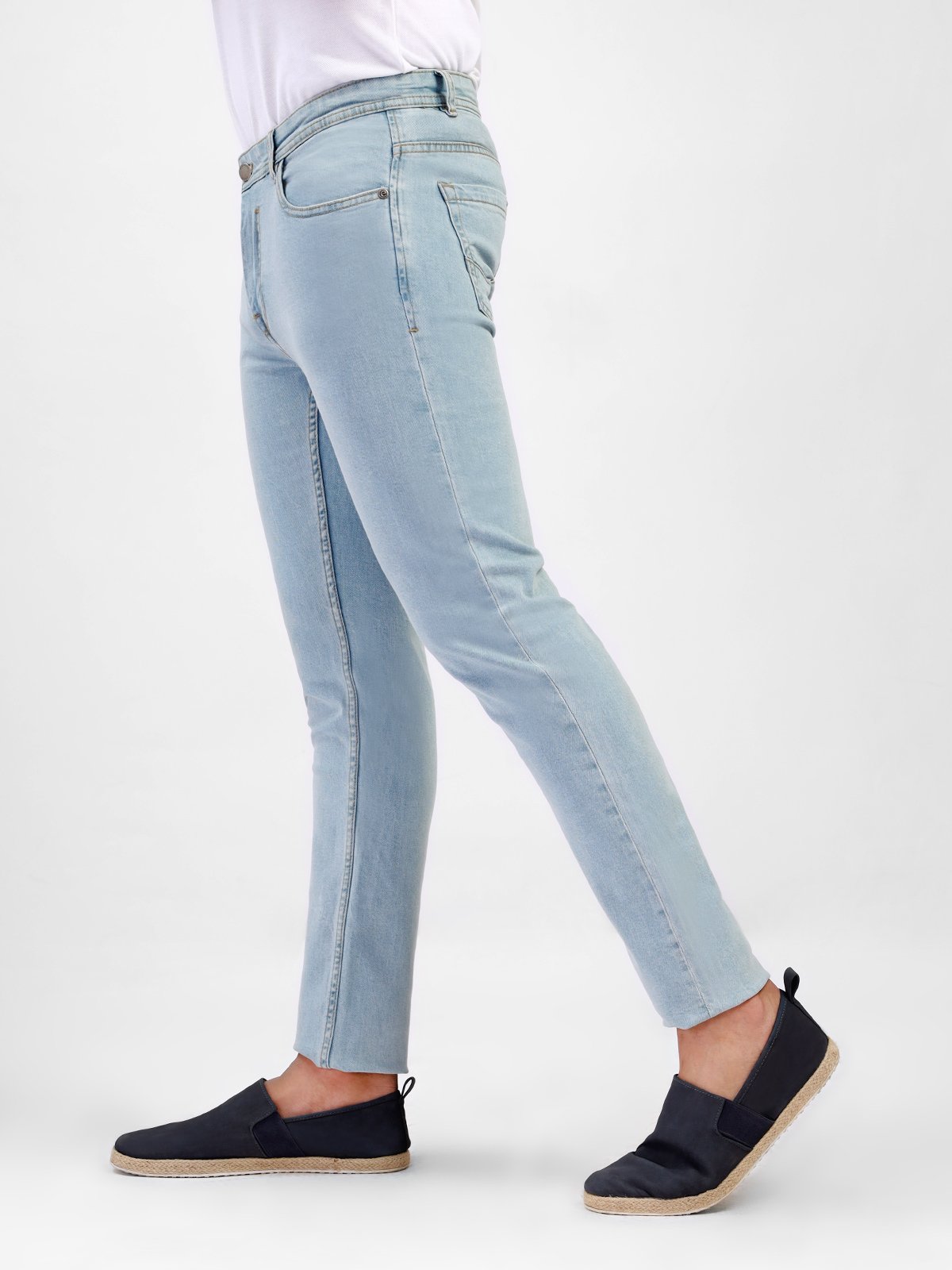 Edenrobe - Men's Light Blue Denim Jeans - EMBPD21-008