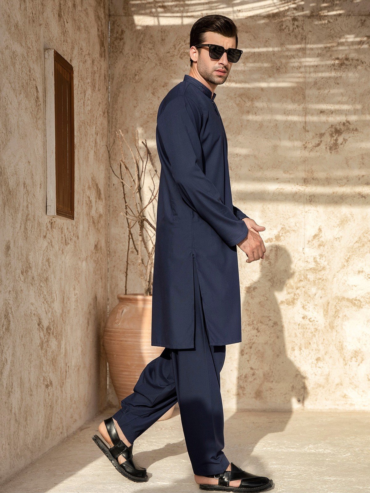 Edenrobe - Men's Navy Swish Collection - EMTSW21S-99051