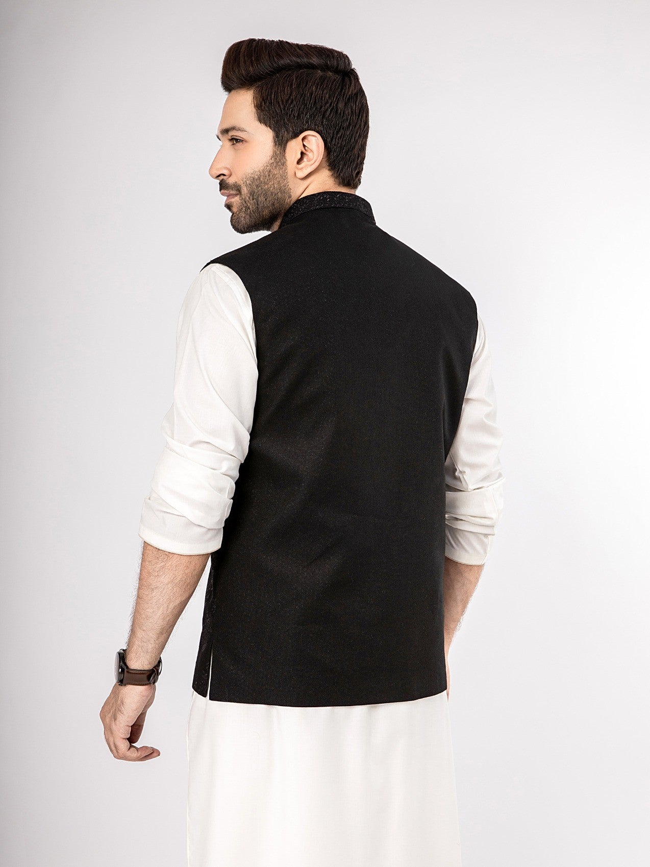 Edenrobe - Men's Black Waist Coat Ceremonial - EMTWCC21-074