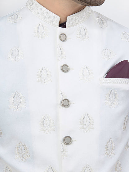 Edenrobe - Men's White Waist Coat Ceremonial - EMTWCC21-083