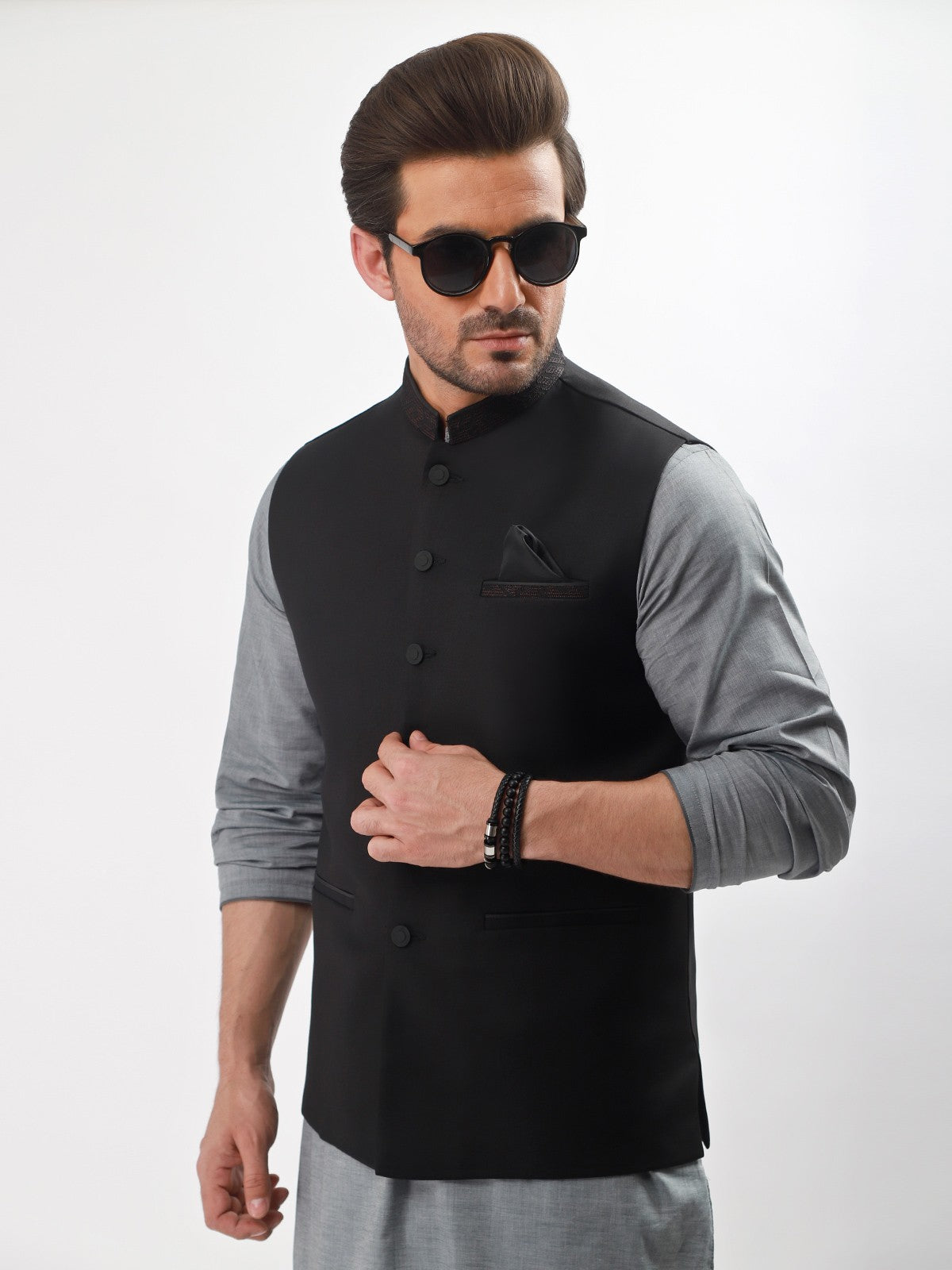 Edenrobe - Men's Black Waist Coat - EMTWC21-35747