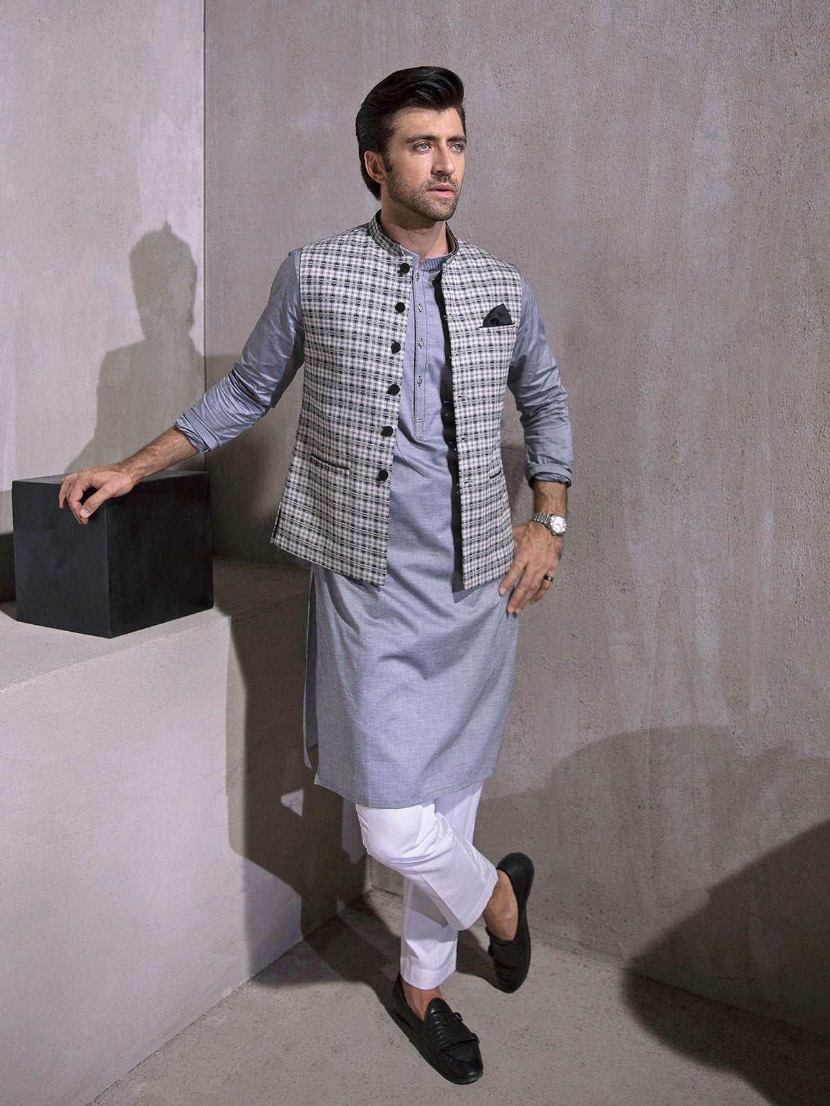 Edenrobe - Men's Grey Waist Coat - EMTWC21-35750