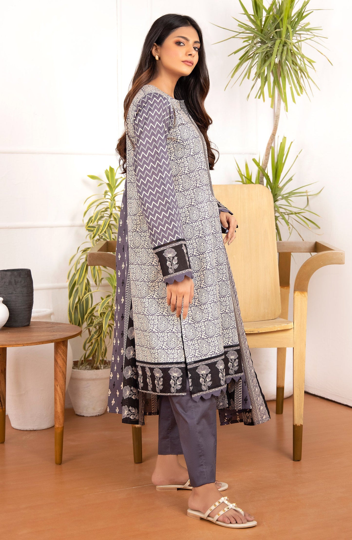 Orient - Unstitched 3 Piece Printed Lawn Suit