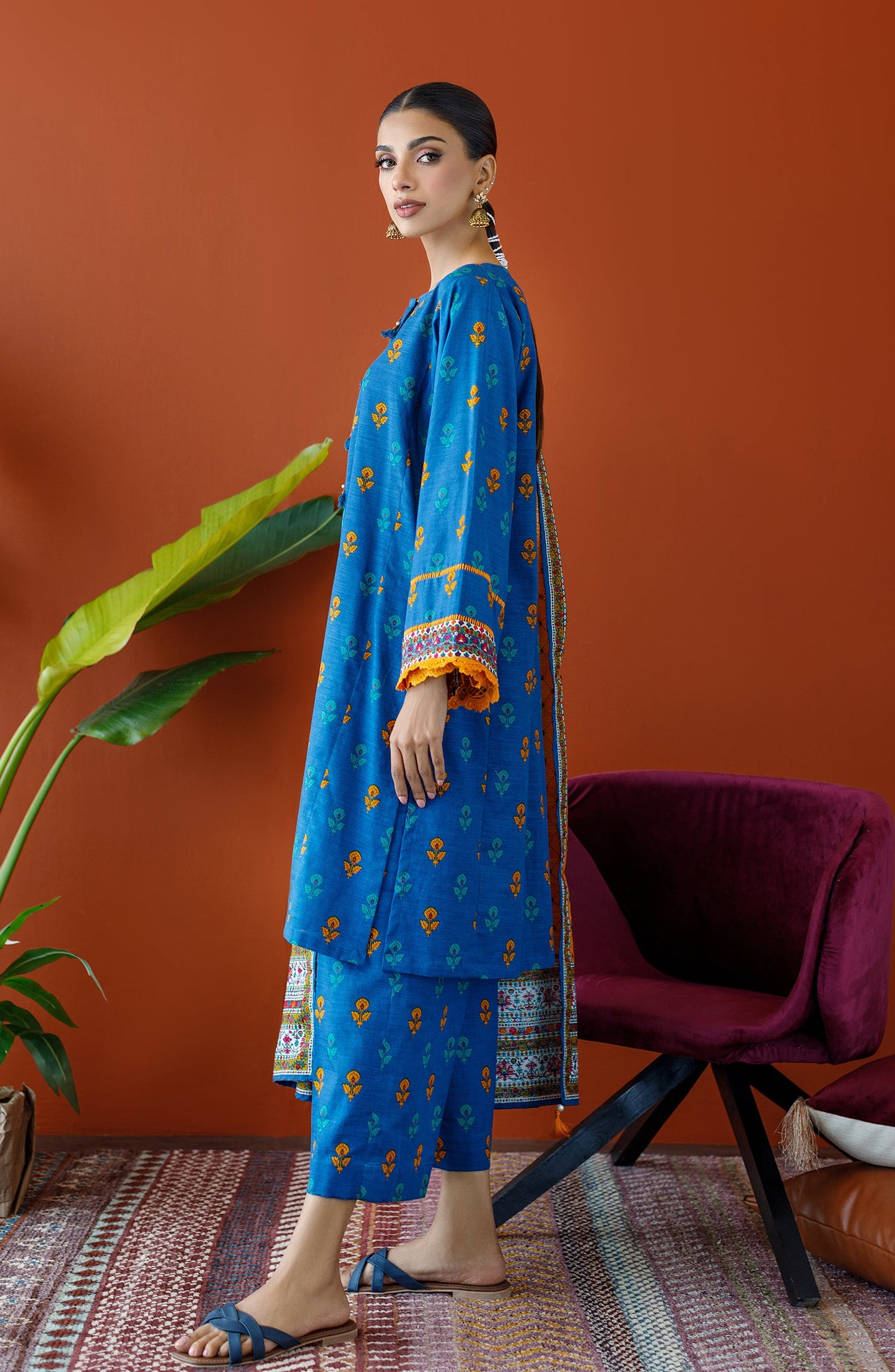 Orient - Stitched 3 Piece Printed Khaddar Shirt , Khaddar Pant and Khaddar Dupatta