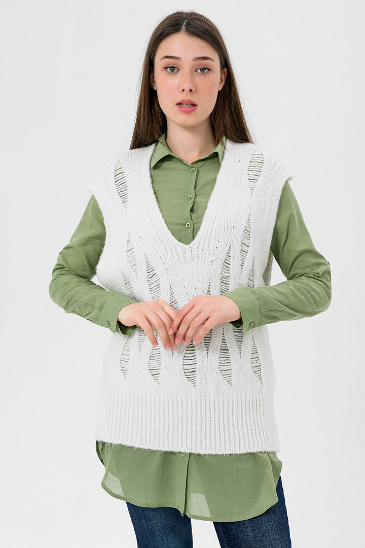 BTW - KNITTER WEAR VEST