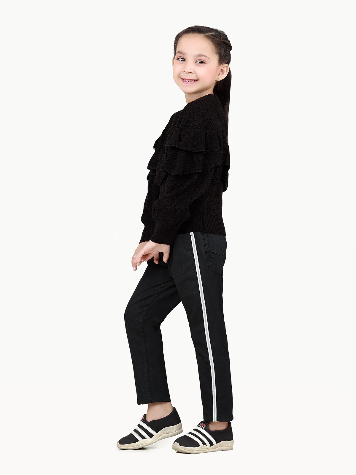 Edenrobe - Girl's Black Sweater - EGTSWT22-001