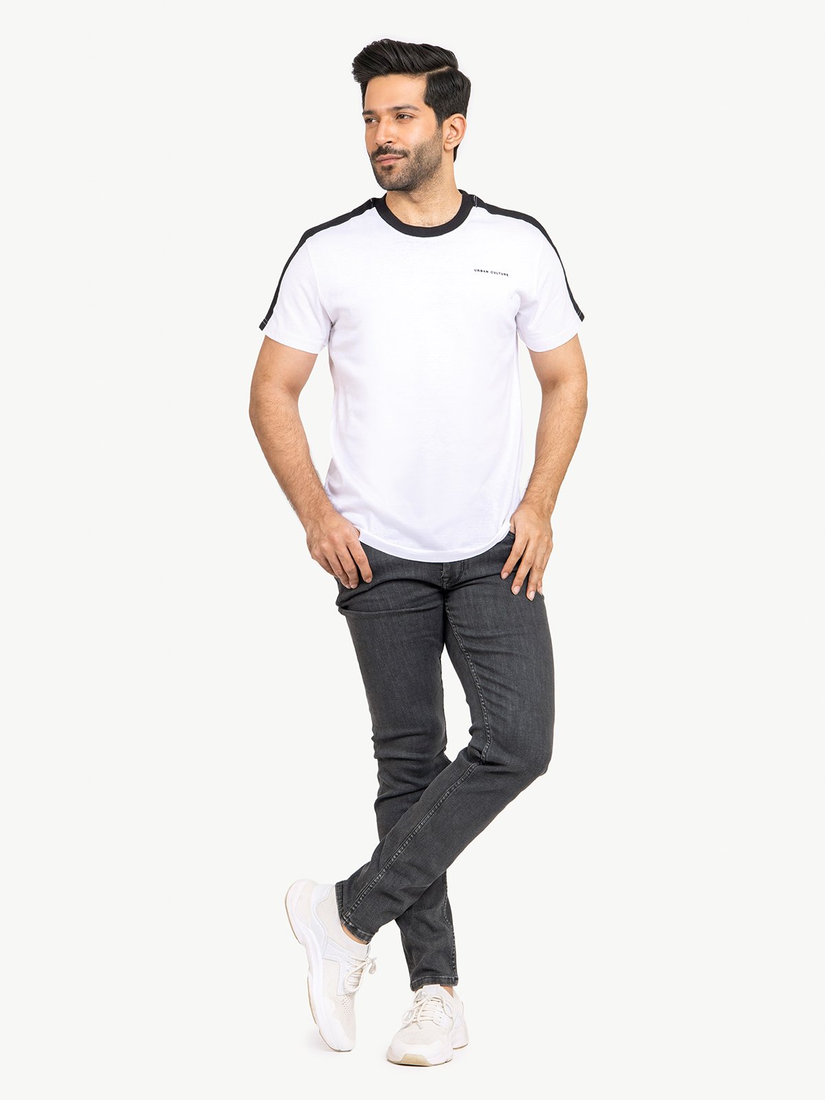 Edenrobe - Men's White & Black Graphic Tee - EMTGT21-008