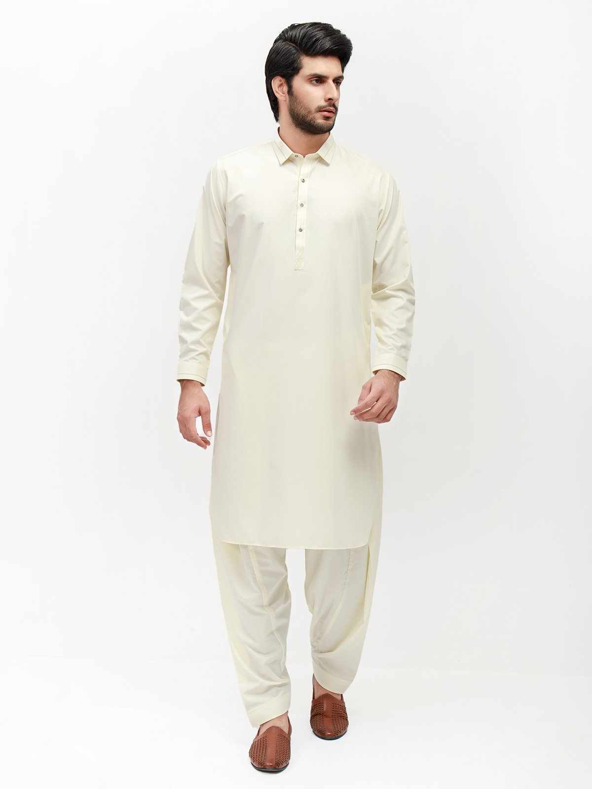 Edenrobe - Men's Cream Swish Collection - EMTSW22S-99168