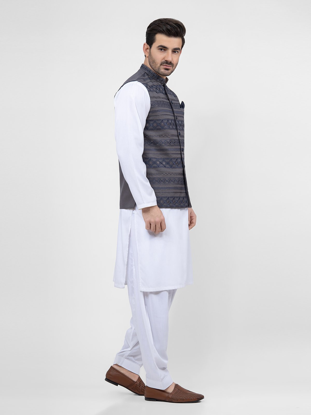 Edenrobe - Men's Grey Waist Coat Ceremonial - EMTWCC21-084