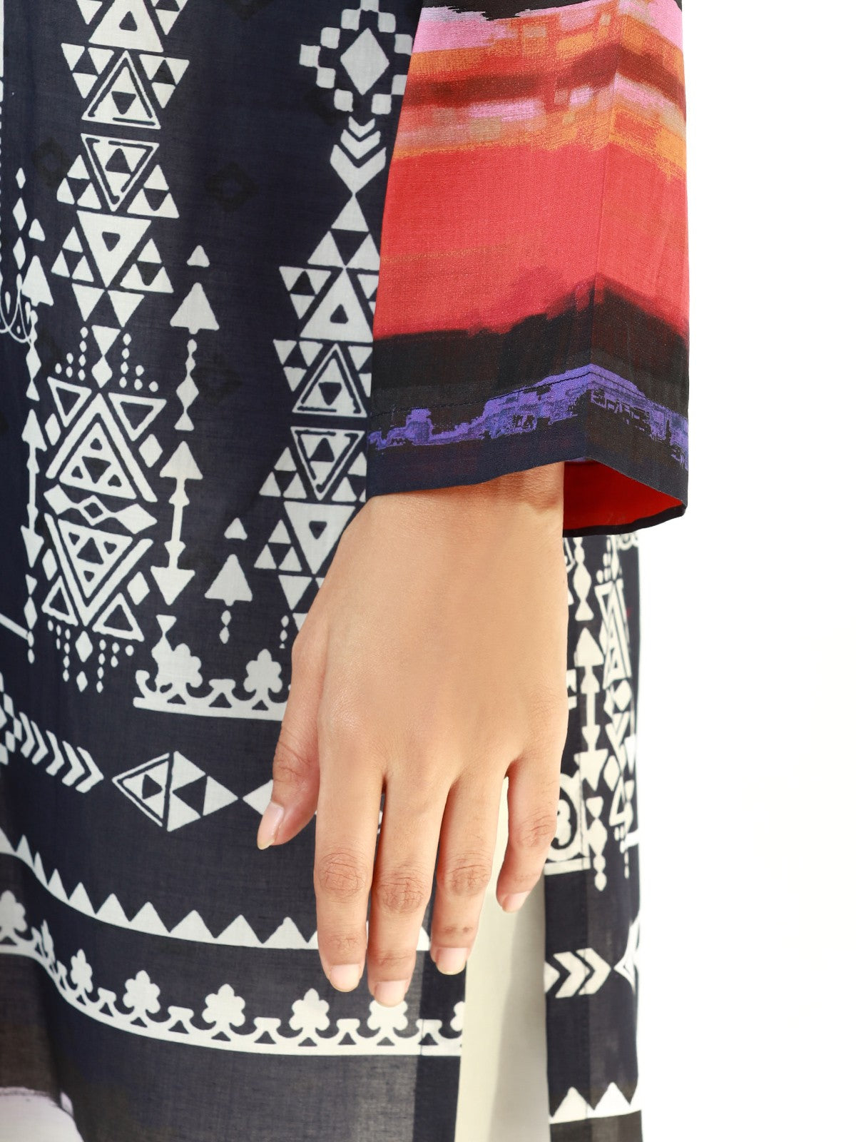 Edenrobe - Pret 1Pc Printed Lawn Shirt - EWTKA22-68112